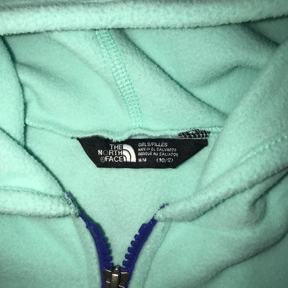 The north face girls fleece - Picture 3 of 3